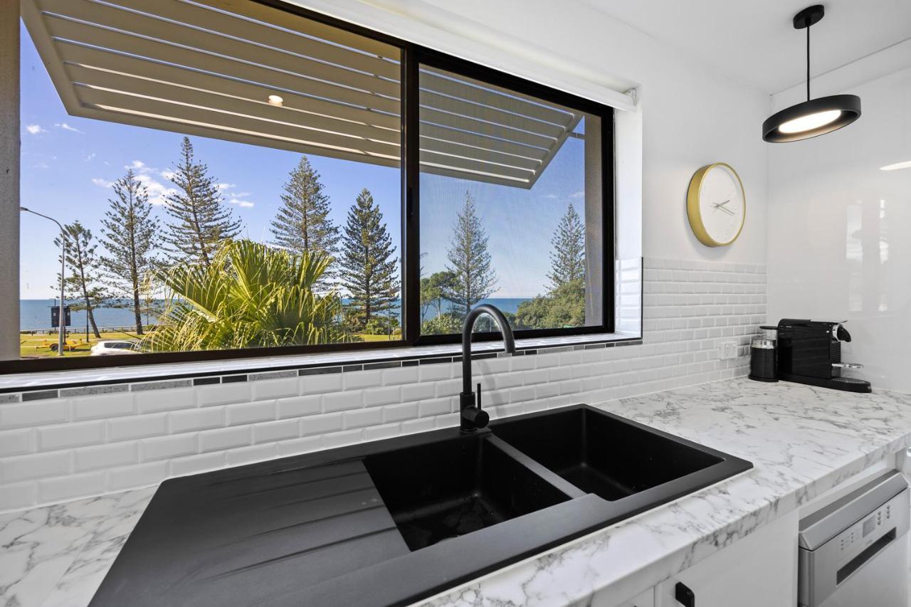 Beachside Views 2 Bedroom *